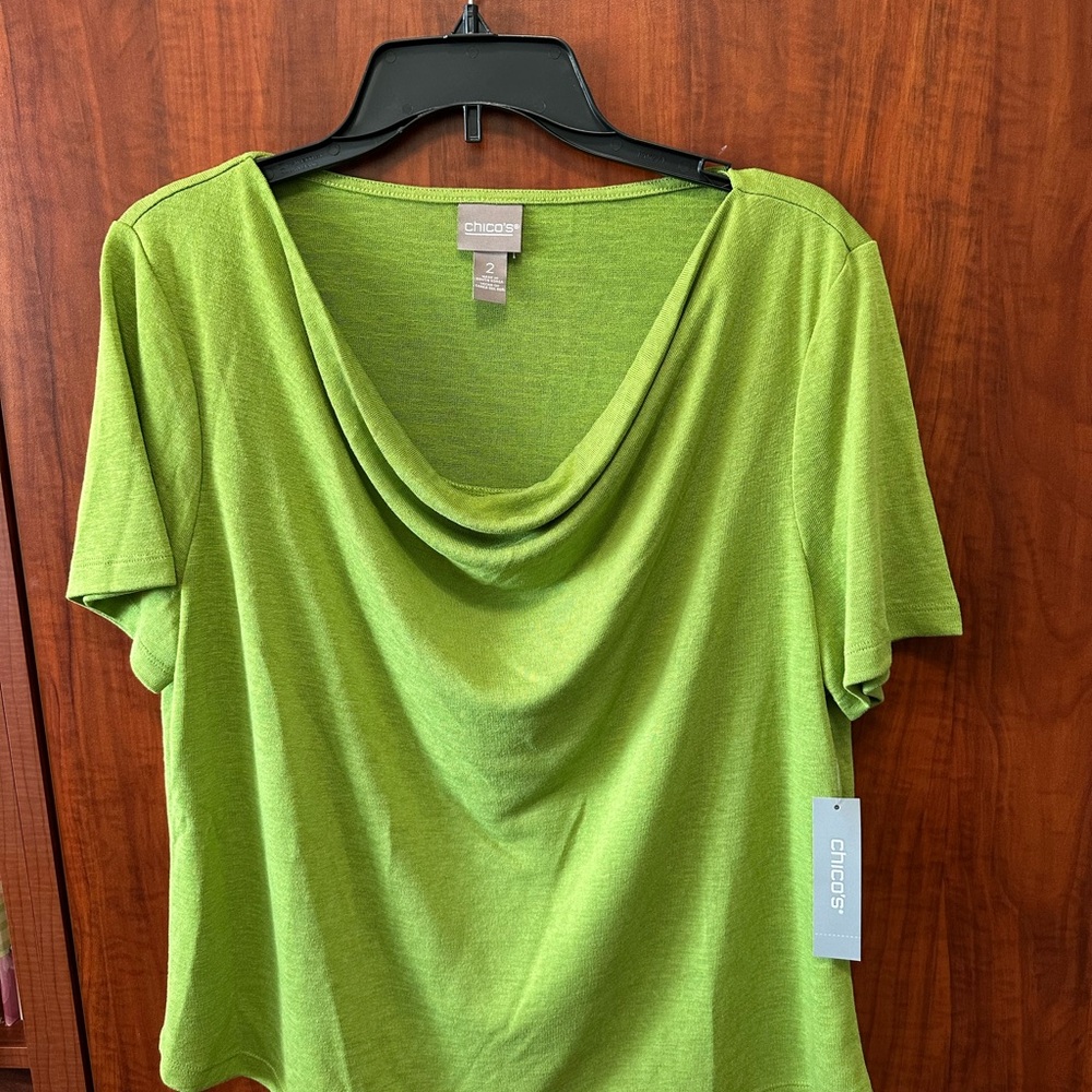 Chico's Lime Short Sleeve Drape Top Size 2